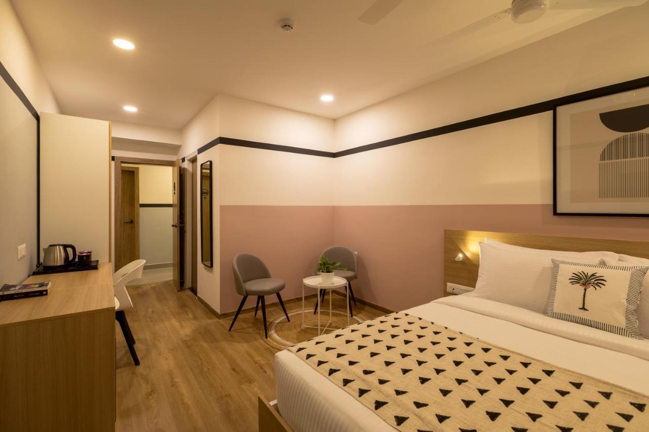 העיר בנגלור Olive Hotel Indiranagar 100Ft Road By Embassy Group מראה חיצוני תמונה