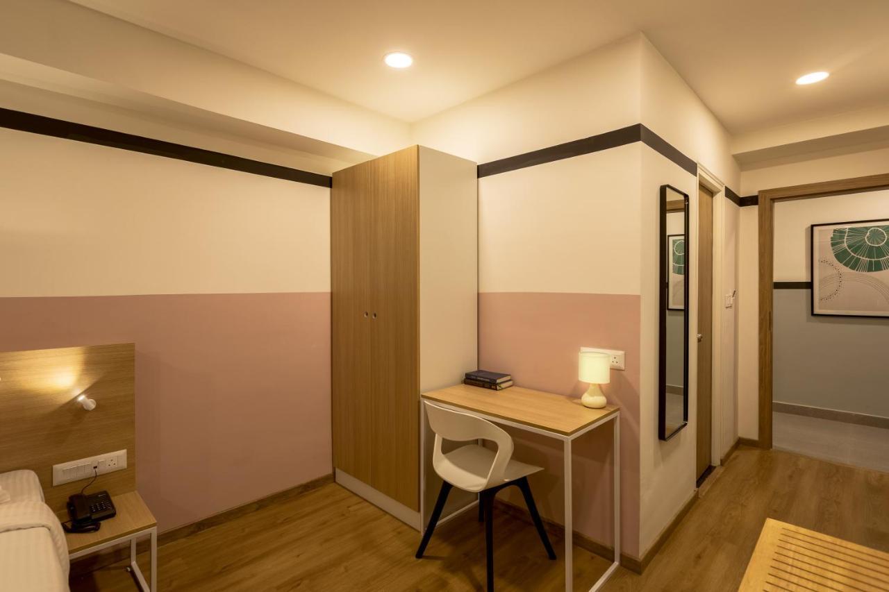 העיר בנגלור Olive Hotel Indiranagar 100Ft Road By Embassy Group מראה חיצוני תמונה