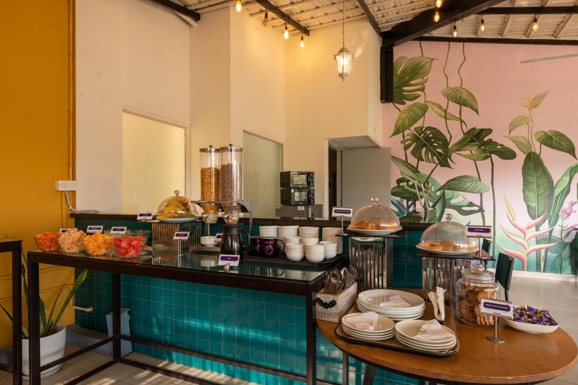 העיר בנגלור Olive Hotel Indiranagar 100Ft Road By Embassy Group מראה חיצוני תמונה